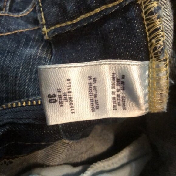 Two pairs of guess daredevil jeans - Picture 2 of 3